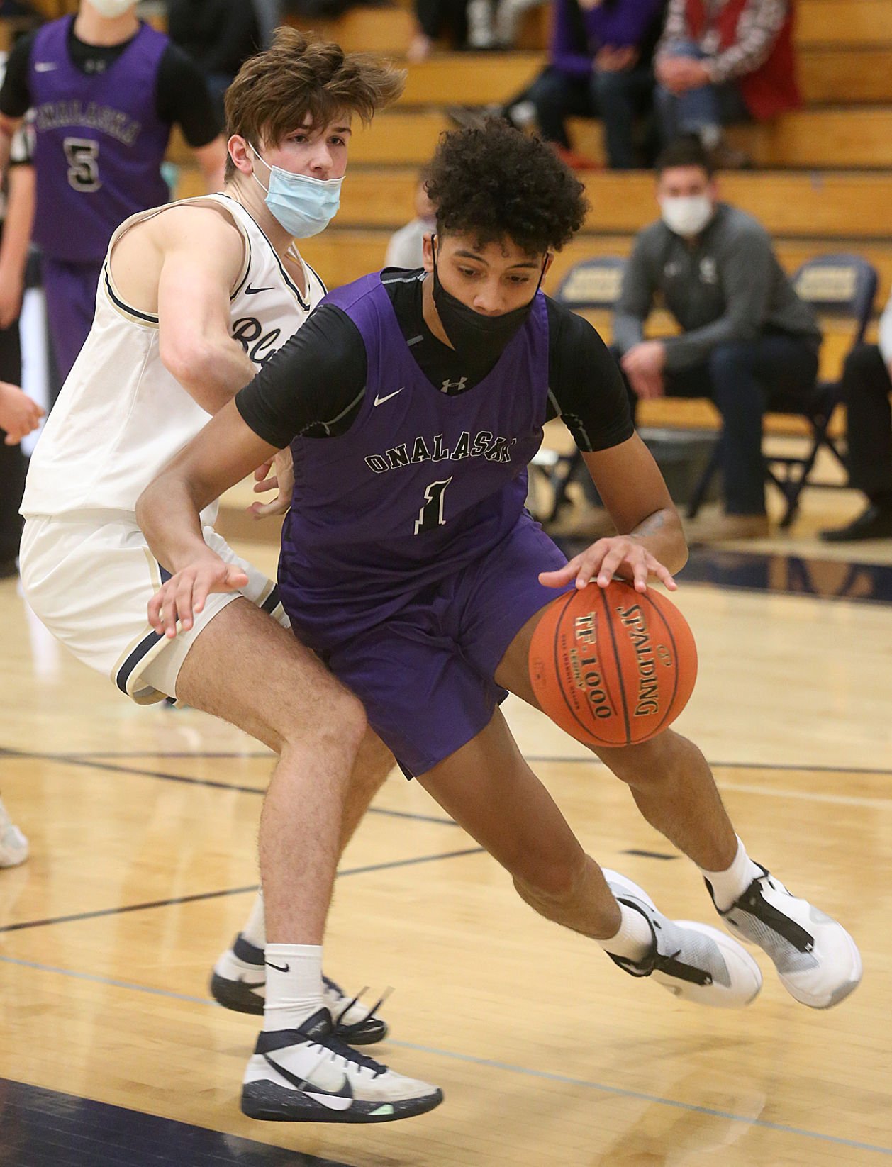 January 19: Onalaska vs Aquinas